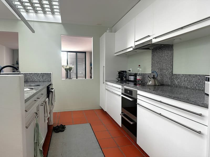 Zeitlose Architektur trifft auf überraschende Wohnqualität (10)