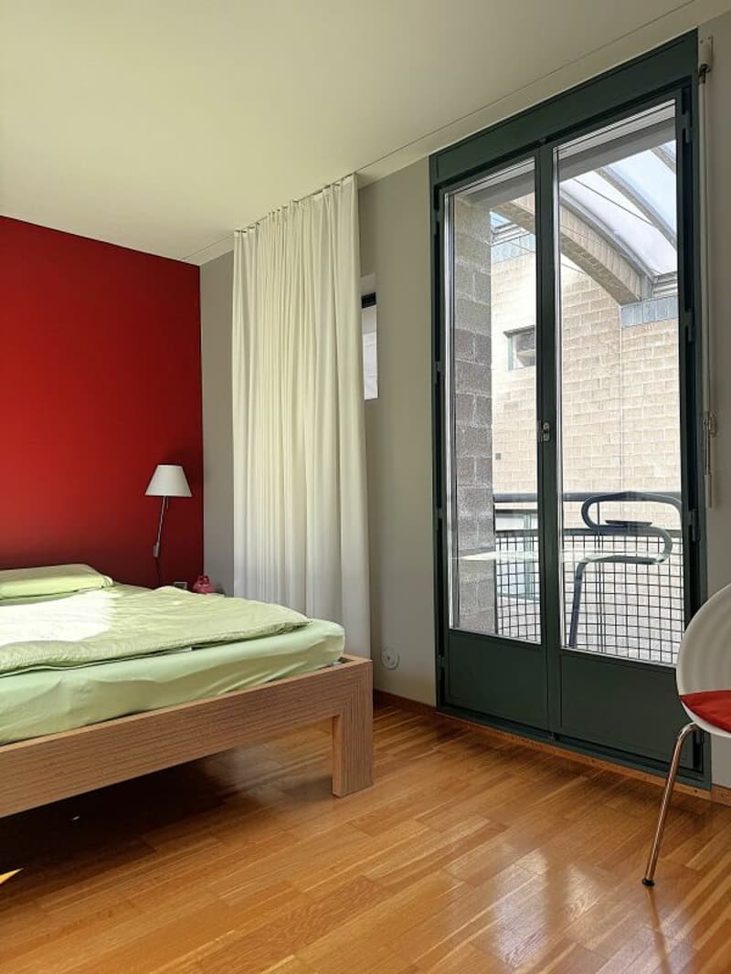 Zeitlose Architektur trifft auf überraschende Wohnqualität (23)