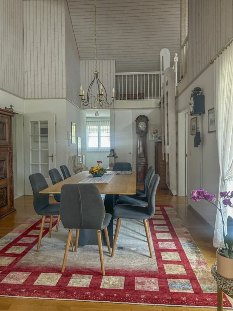 freistehendes Einfamilienhaus in ruhigem Quartier (4)