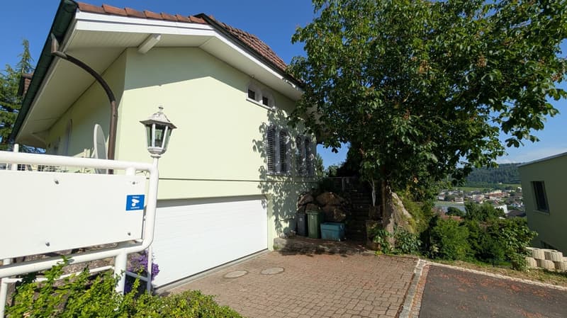 Dreamy country house villa with a wonderful view (3)