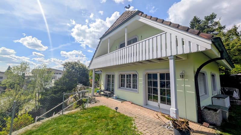 Dreamy country house villa with a wonderful view (8)