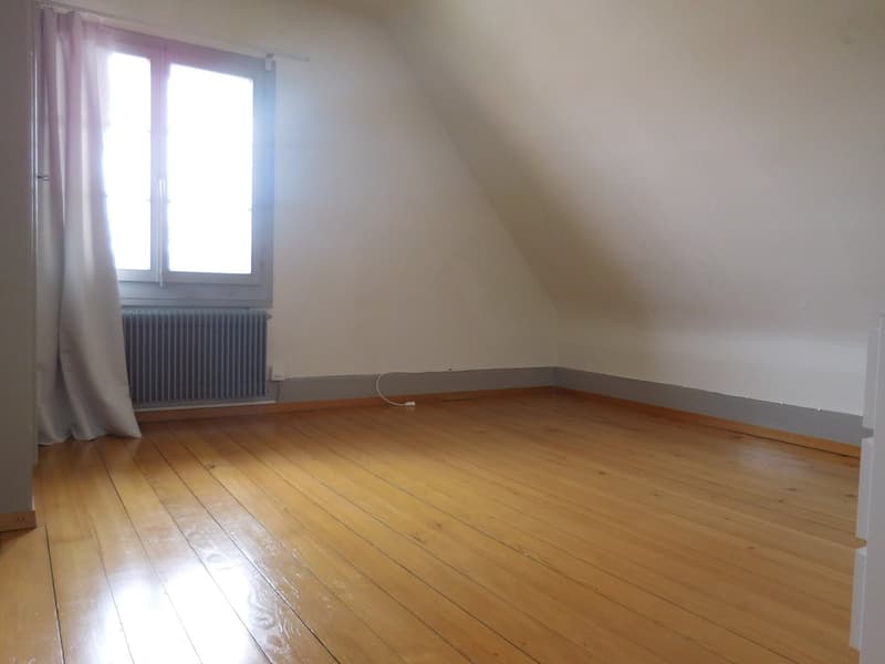Appartement charmant de 2,5 pièces avec beaucoup de charme et idéalement situé (8)