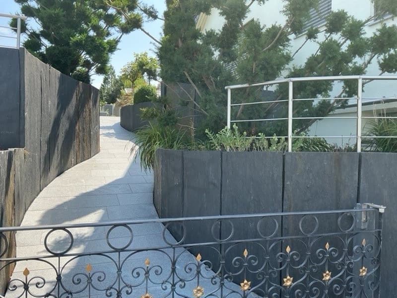 Grosszügiges Einfamilienhaus an Top Lage (11)