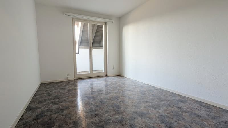 Grosszügig, hell, mit herrlicher Aussicht (10)