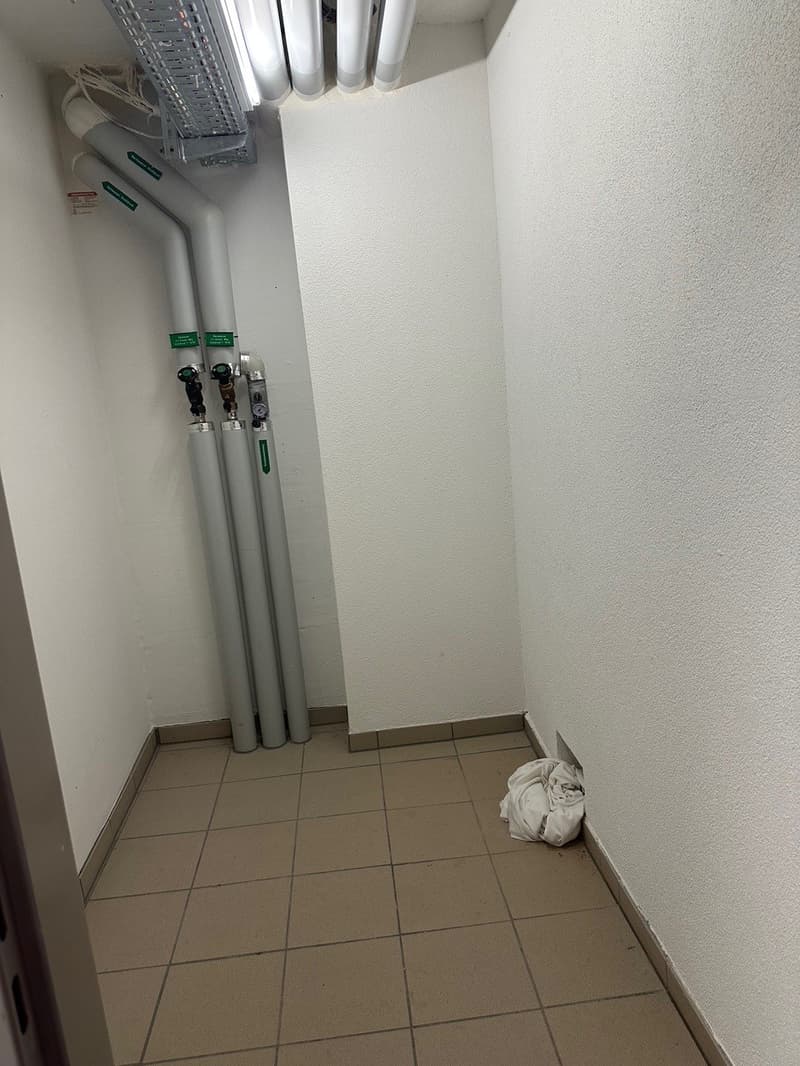 Need extra space? We have the solution! (2)