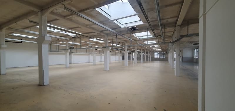 Werkstatt in Penthalaz (2)