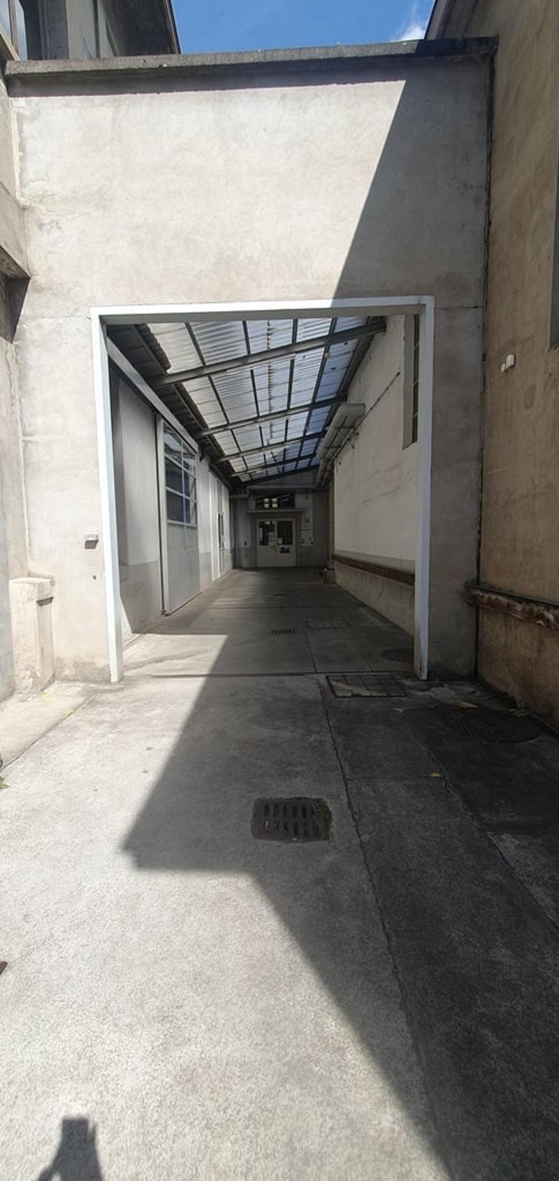 Bureaux de 279 m² à Penthalaz (2)