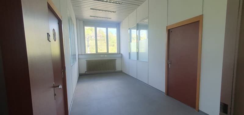 Bureaux de 279 m² à Penthalaz (10)