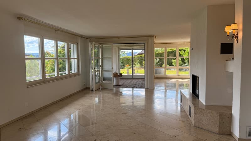 Detached house in prime location (6)