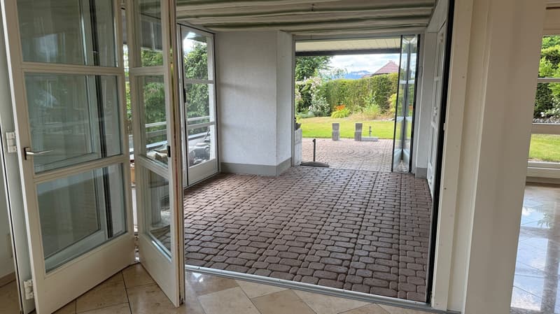 Detached house in prime location (10)