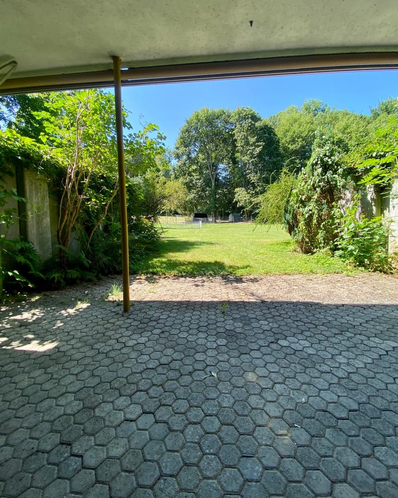 Charming 1 bedroom ground floor apartment with garden seating (13)