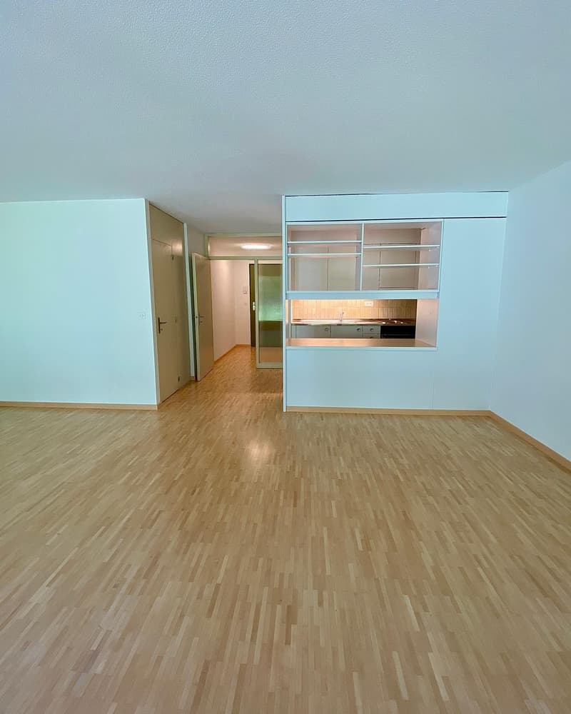 Charming 1 bedroom ground floor apartment with garden seating (4)