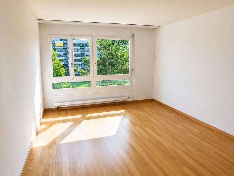 4.5-Zimmerwohnung mit Ausblick ins Grüne (7)