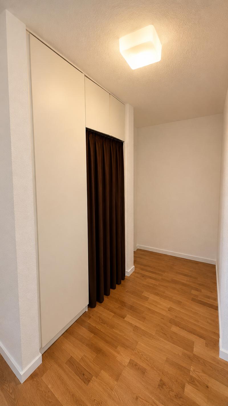 Appartamento di 5 locali appena ristrutturato al piano rialzato con balcone (9)