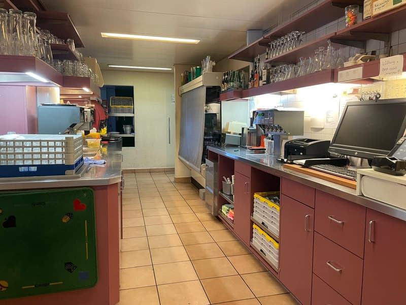 Una casa tradizionale con futuro cerca i suoi prossimi ospiti (12)