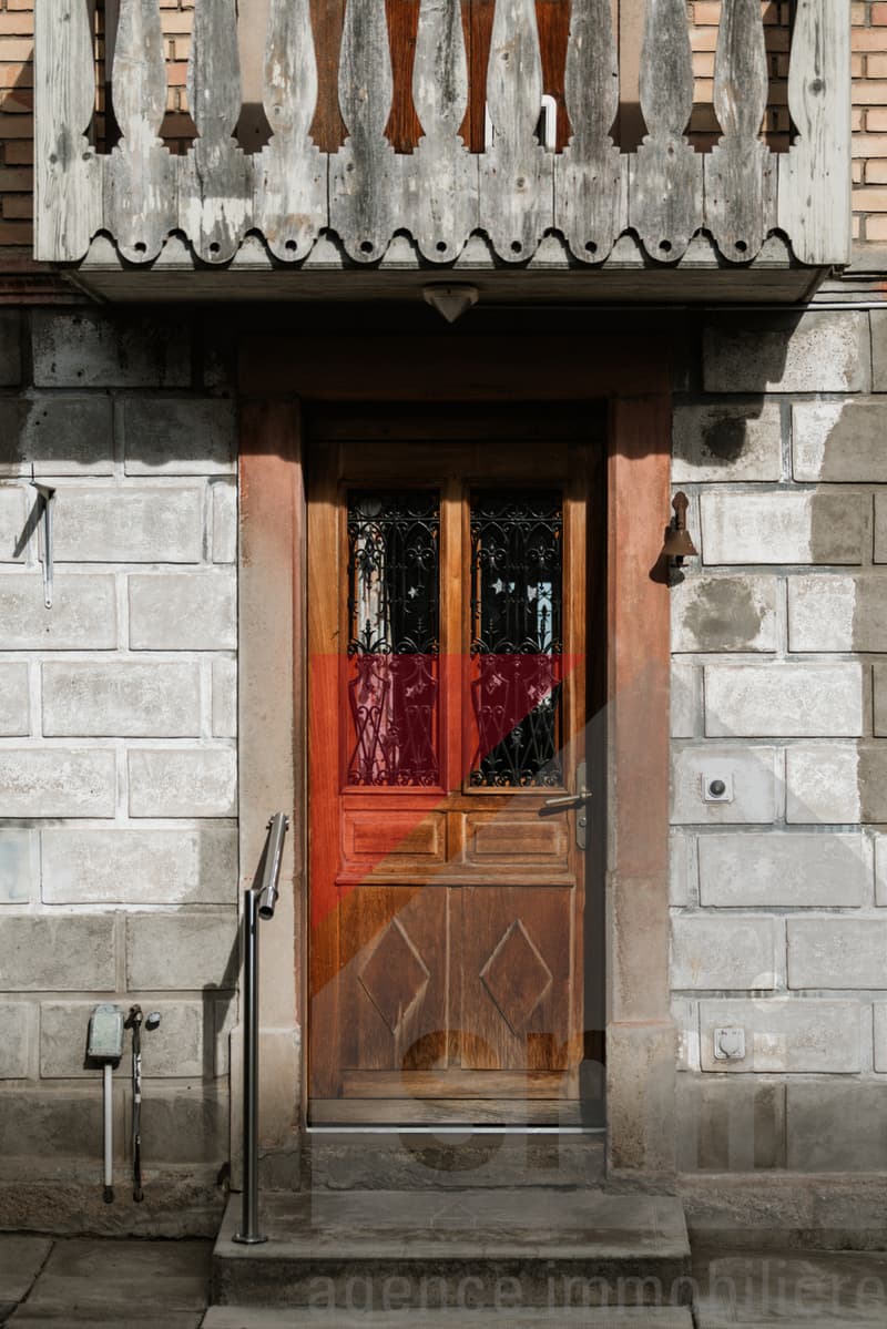Casa di villaggio di carattere su un lotto di 1005m2 nella zona centrale (7)