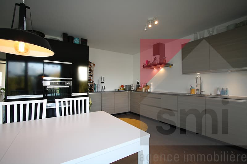Bel appartement de 3.5 p dans un immeuble soigné de trois logements (3)