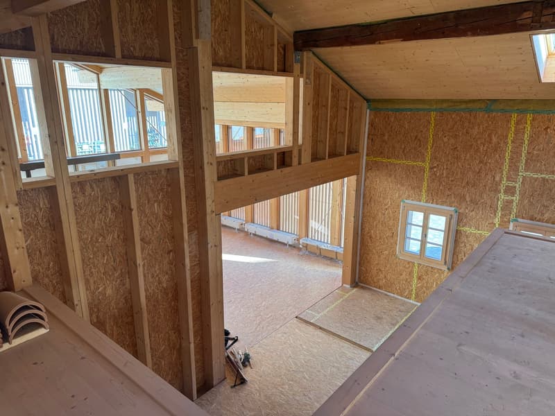 Attraktive Büro-/Atelierfläche im Herzen von Zweisimmen (9)