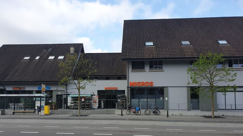 geräumiges Büro an zentraler Lage in Frick (1)