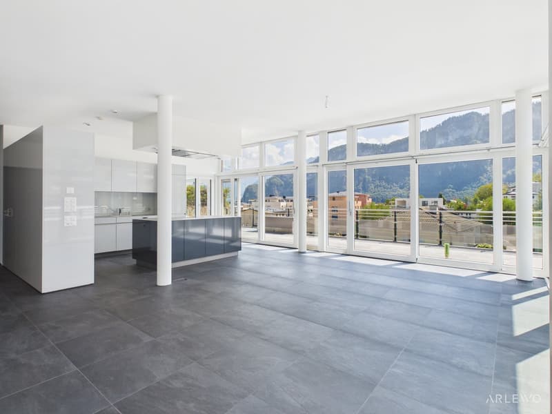 Exquisite 3½-Zimmer-Attikawohnung (108 m2) mit Traumterrasse und Seesicht (2)