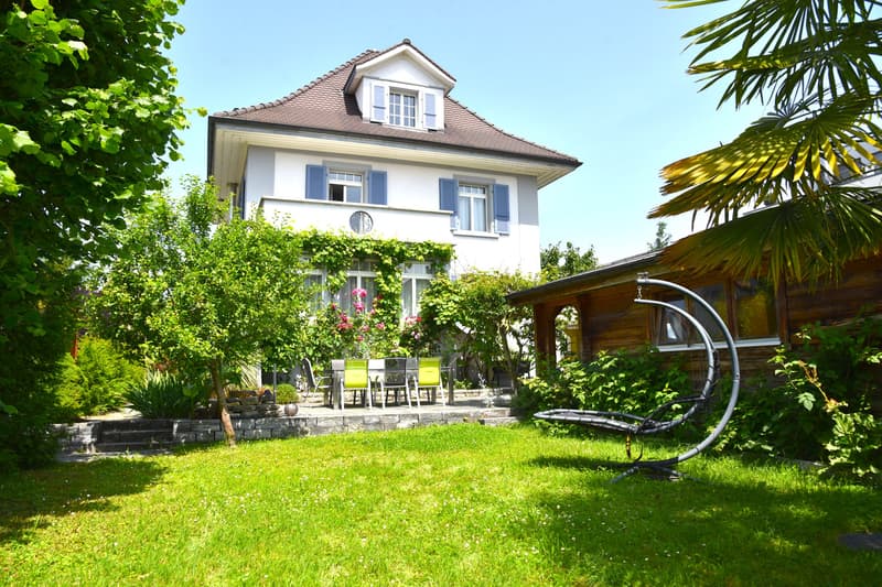 EFH-Villa mit grossem Garten-Haus inkl. Foto-Voltaik-Anlage