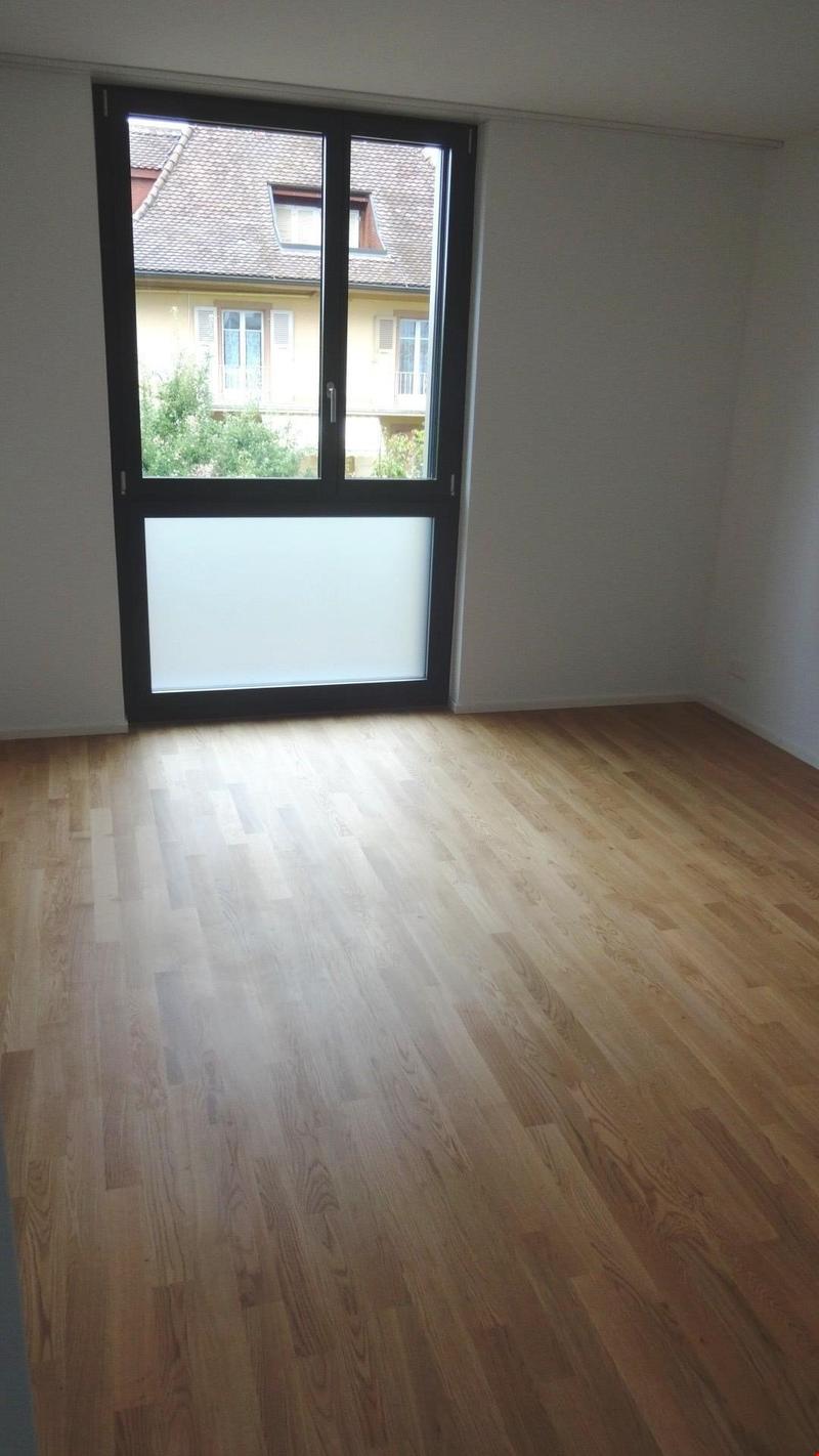 Moderne 4.5-Zimmerwohnung mit grosszügigem Grundriss (9)