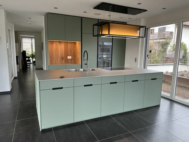 exlusive Villa mit Einliegerwohnung/Büro (4)
