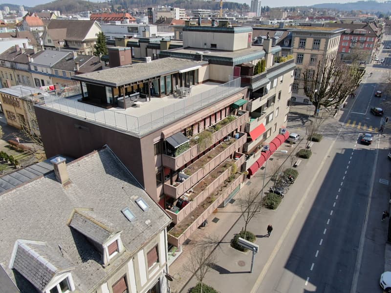 2.5-Zwg mit Balkon in Stadtzentrum (1)