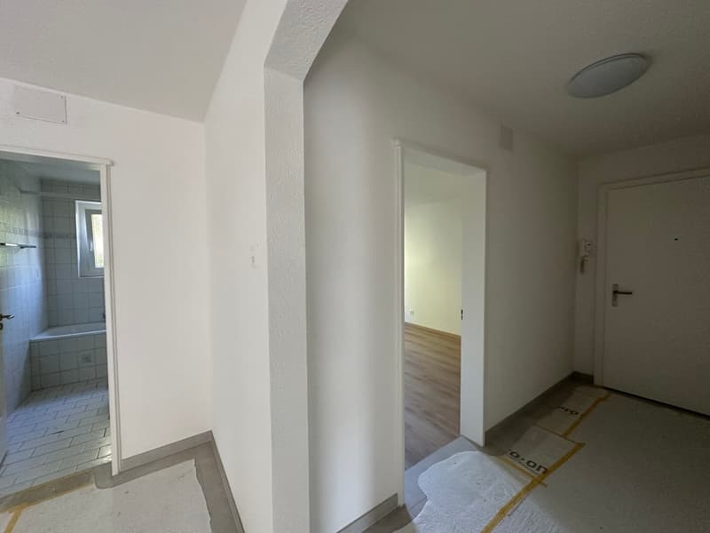 Gemütliche 2.5-Zimmerwohnung mit Balkon (7)