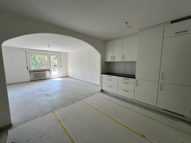 Gemütliche 2.5-Zimmerwohnung mit Balkon (3)