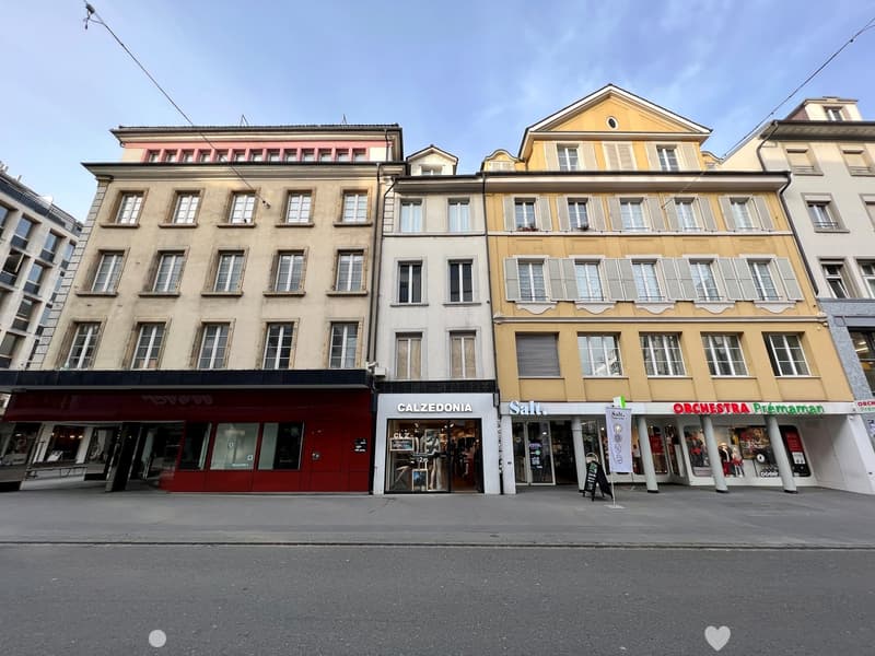 IDEAL für Studenten - Wohnen an der Einkaufsmeile der Stadt Biel (1)