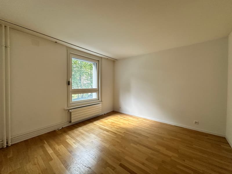 Moderne 2.5 Zimmerwohnungen an zentraler Lage (3)