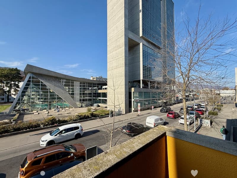 Wohnen im Herzen von Biel mit Blick aufs Kongresshaus. (1)