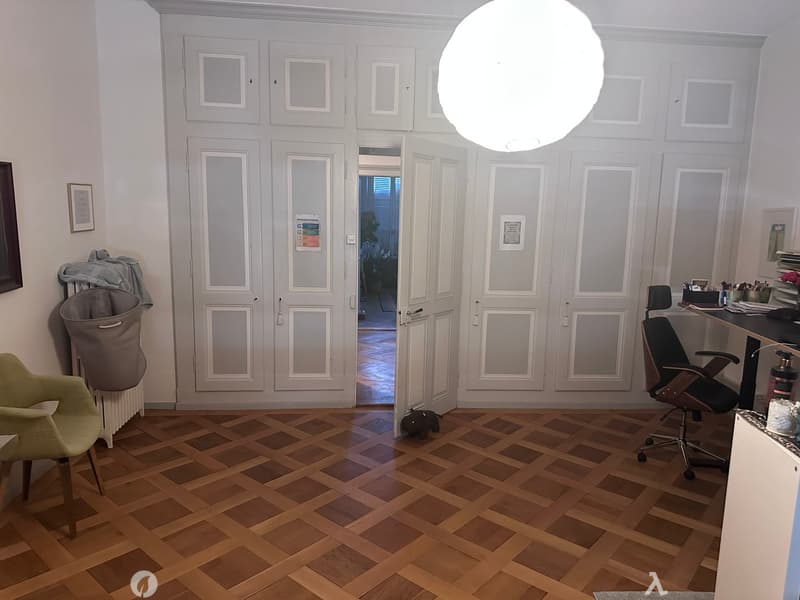 Stillvolle 5.5-Zimmer-Altbauwohnung im Herzen von Biel - direkt bei der Einkaufsmeile (4)