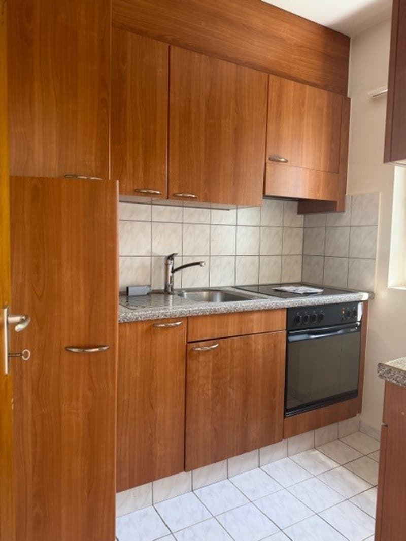 Situé dans un endroit calme et très intéressant en termes de prix - appartement 3,5 pièces (7)