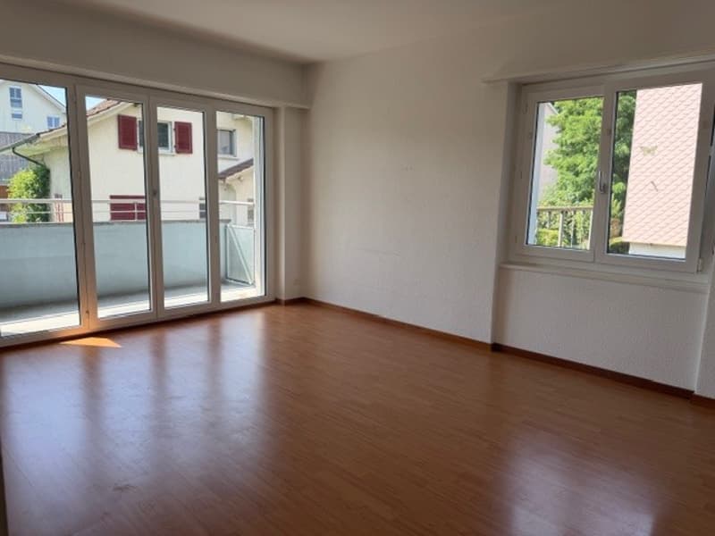 Situé dans un endroit calme et très intéressant en termes de prix - appartement 3,5 pièces (10)