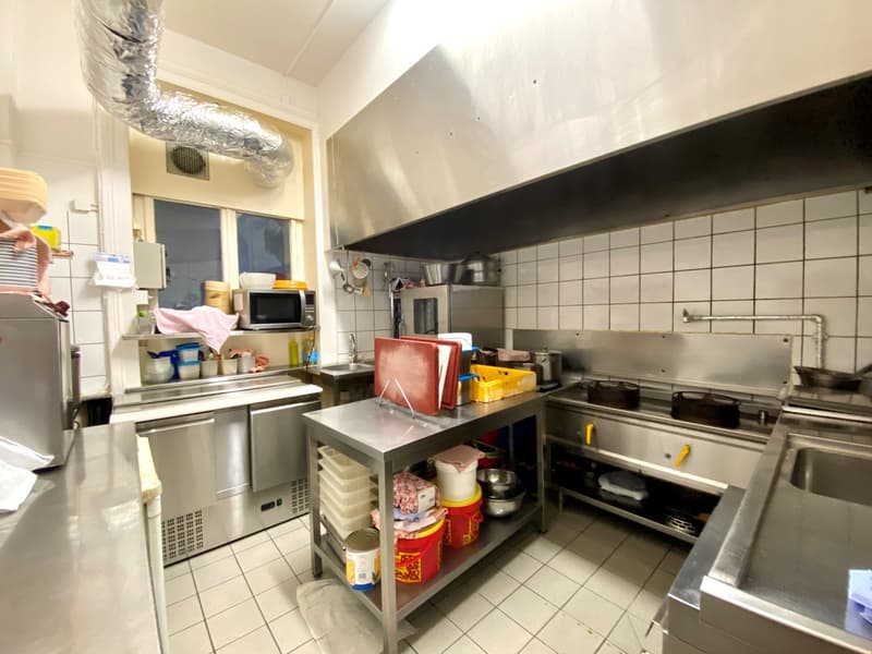 Ristorante in buona posizione pedonale su Eigerplatz (7)