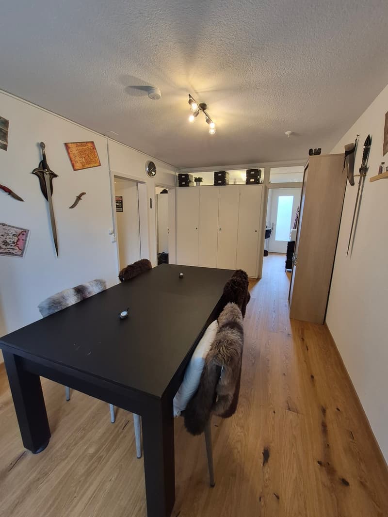 Appartement calme de 3,5 pièces avec balcon à Lyss (BE) (4)