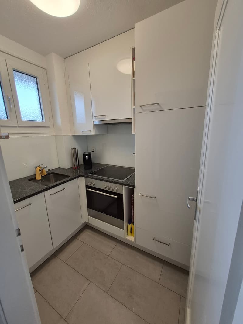 Appartement calme de 3,5 pièces avec balcon à Lyss (BE) (3)
