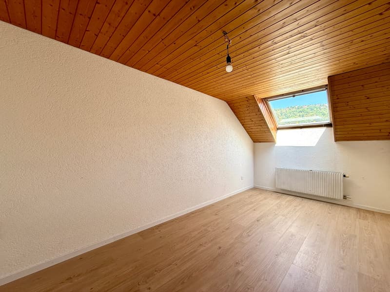 Charmant appartement 3 pièces dans un immeuble ancien avec balcon à Biel – disponible immédiatement (5)