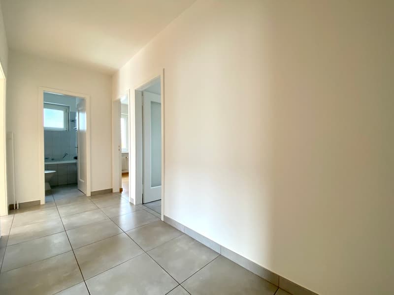 Stadtgrenze Biel/Nidau - Renovierte 3-Zimmerwohnung mit Balkon (5)