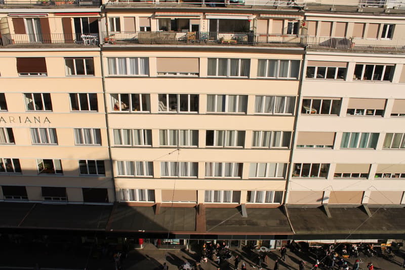 Grosse renovierte 2-Zwg im Zentrum an der Bahnhofstrasse in Biel (9)