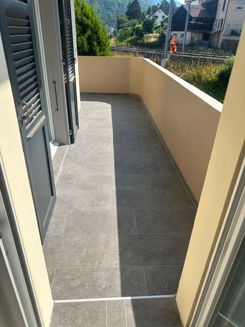 Appartement lumineux de 3.5 pièces avec grand balcon à Moutier (10)