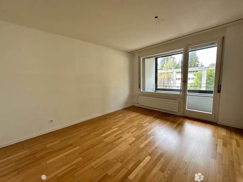 Moderne 2.5 Zimmerwohnungen an zentraler Lage (3)
