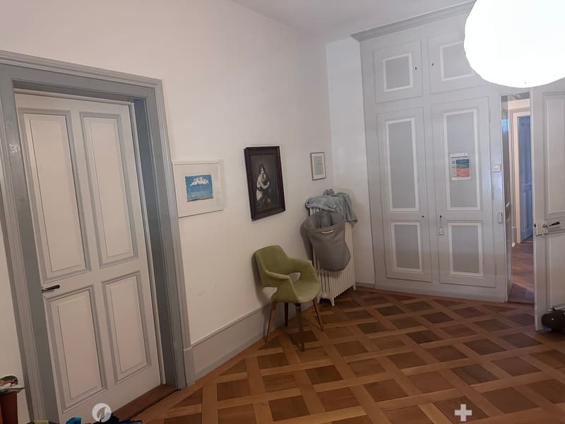 Stillvolle 5.5-Zimmer-Altbauwohnung im Herzen von Biel - direkt bei der Einkaufsmeile (5)