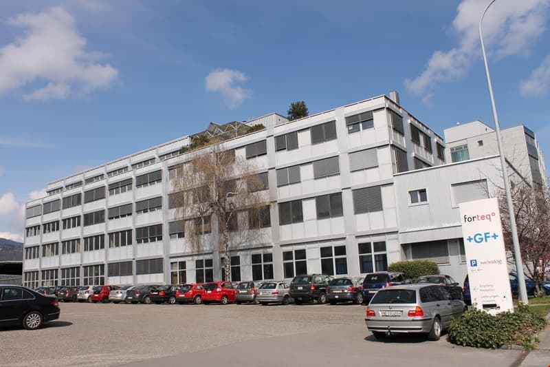 Optimale Büroräumlichkeiten an idealer Lage in Nidau (5)
