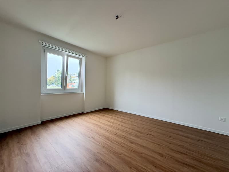 Neu sanierte 3.5 Zimmerwohnung mit Balkon (6)