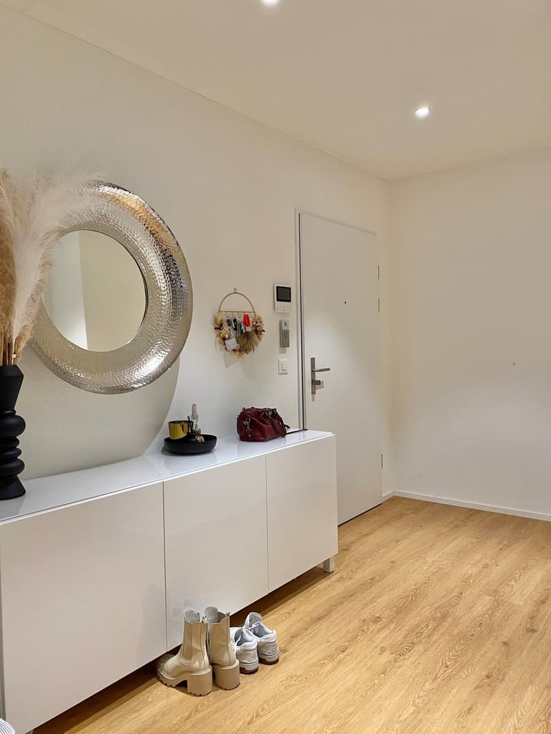Eingangsbereich (Foto einer baugleichen Wohnung)