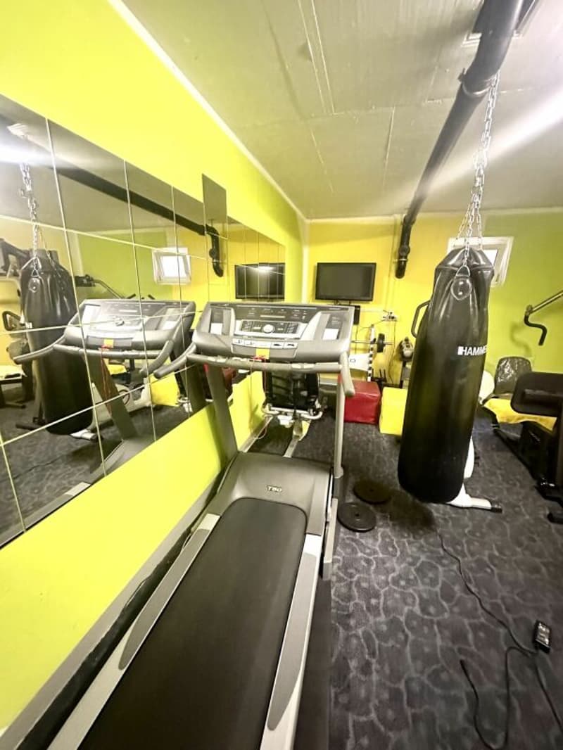 Hobby Room (6)