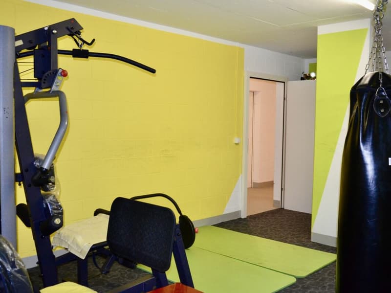 Hobby Room (2)